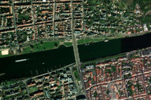 Imagem de satélite da zona de Neckar Heidelberg