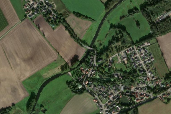 Imagem de satélite da zona de Trave (Wesenberg)