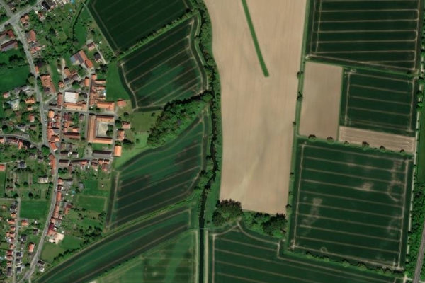 Imagem de satélite da zona de Leine (Northeim)