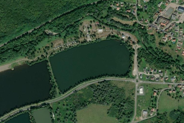 Imagem de satélite da zona de Camping Ballastières