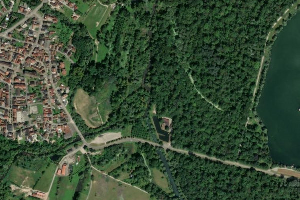 Imagem de satélite da zona de La Sauer (Seltz)