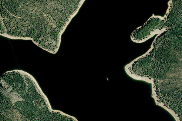 Imagem de satélite da zona de Embalse de García de Sola (Puerto Peña)