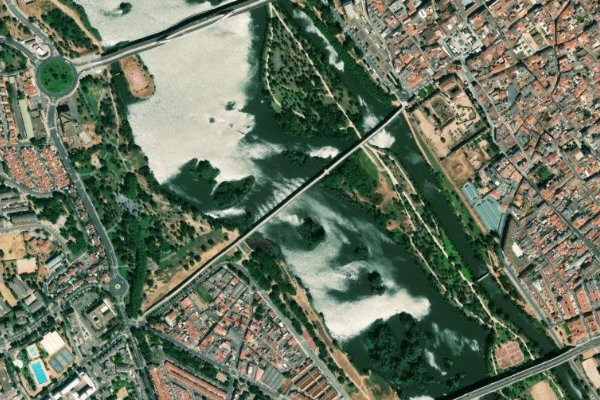 Imagem de satélite da zona de Guadiana en Mérida (escenario de competición)