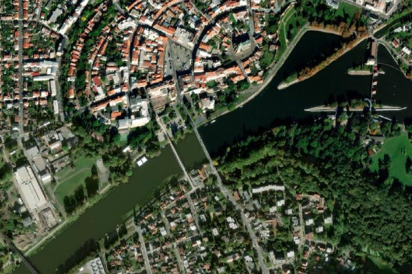 Imagem de satélite da zona de Labe – Nymburk