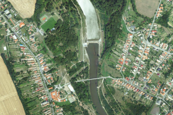 Imagem de satélite da zona de Hron (Tlmače)