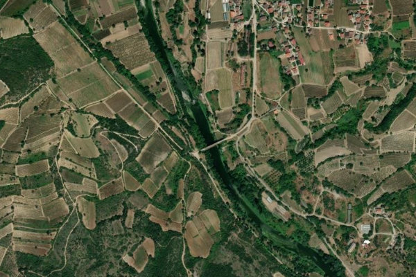 Imagem de satélite da zona de Dlaboki Dol (Vozarci)