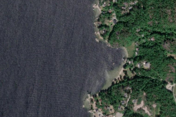 Imagem de satélite da zona de Brønnstadbukta