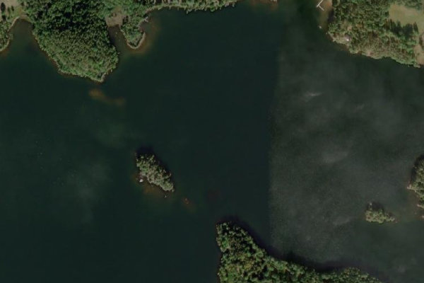 Imagem de satélite da zona de Övrasjön