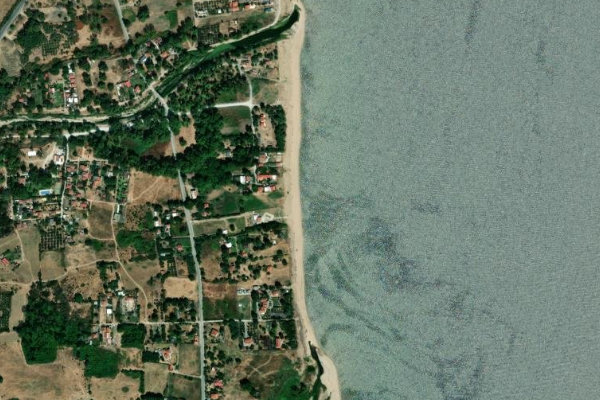Imagem de satélite da zona de Libiadha Bay
