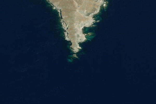 Imagem de satélite da zona de Ákra Trypití
