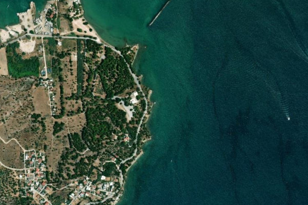 Imagem de satélite da zona de Ákra Sésklo