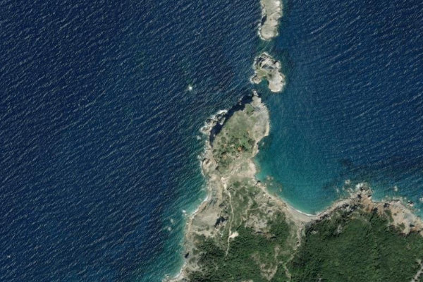 Imagem de satélite da zona de Ákra Kástro